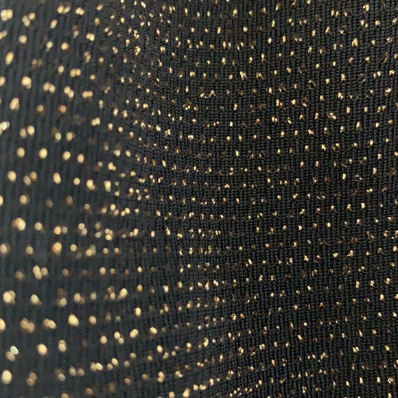 Off the shoulder slight crop top. Black with gold speckles. - Picture 2 of 2